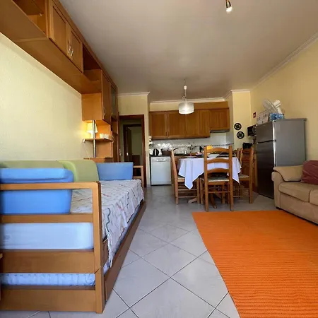 Infante Sagres By Fhr1º Linha Da Apartment Quarteira